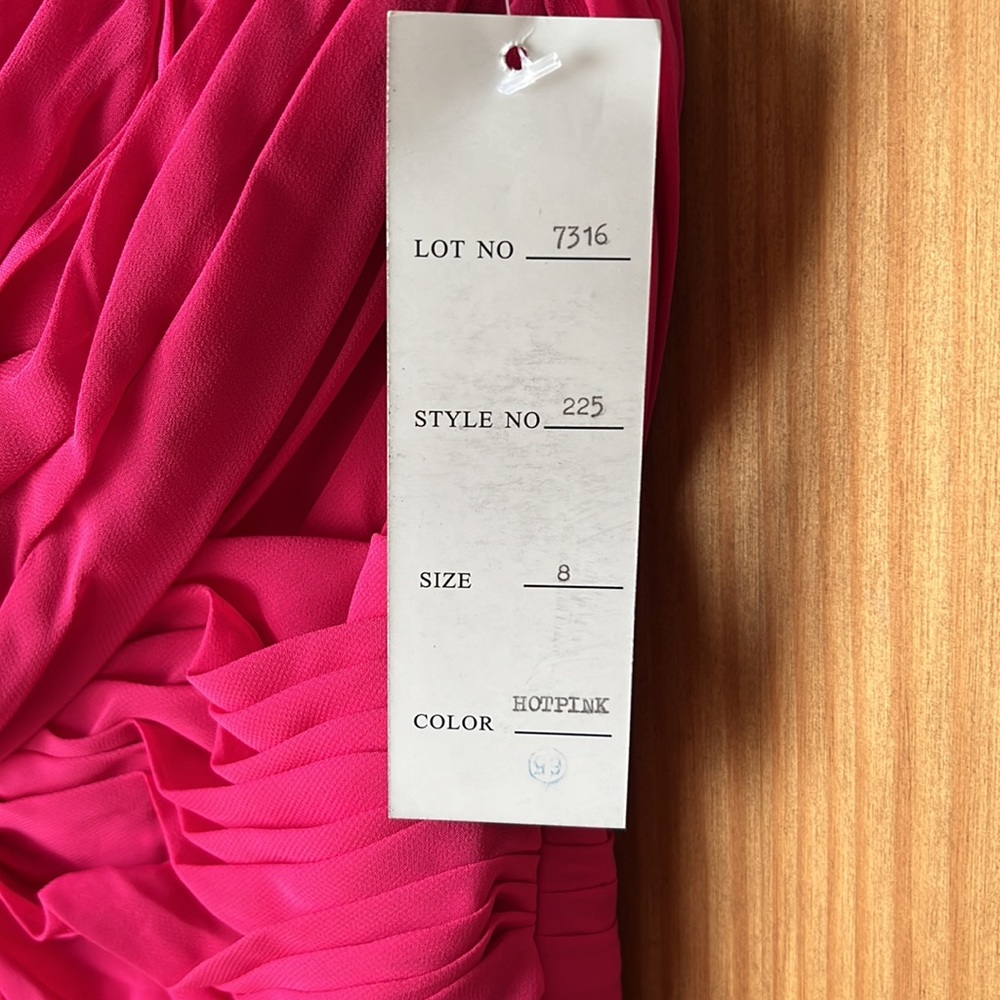 Hot pink 💖 Prom or Evening gown - Picture 6 of 7